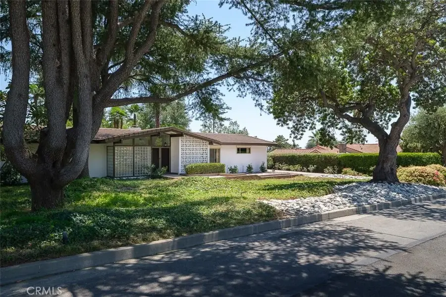 1036 W Donington Street, Glendora, CA 91741 - #2