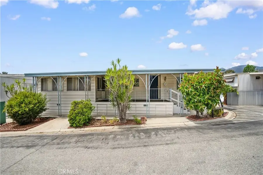 1035 E Huntington #17, Monrovia, CA 91016 - #2