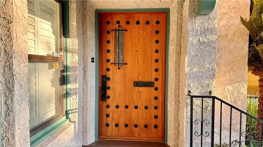 1122 N Isabel Street, Glendale, CA 91207 - #3