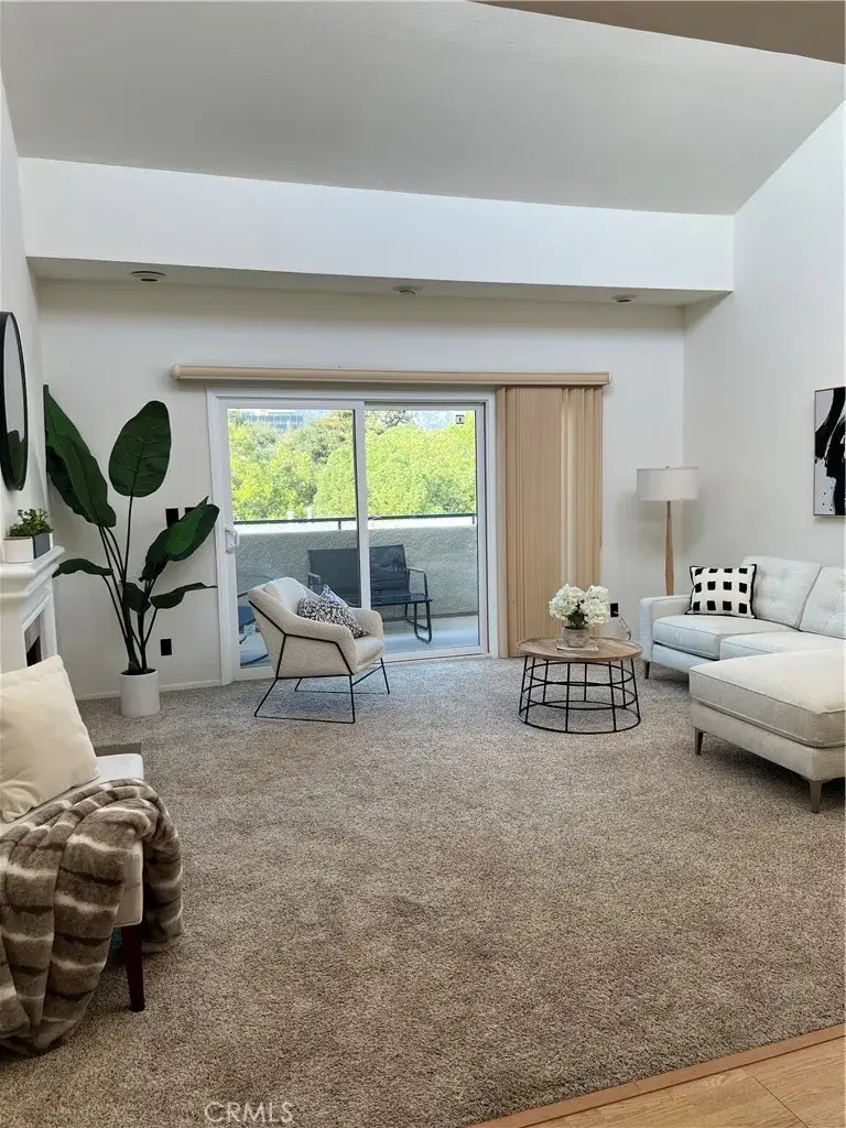 484 S Euclid, Pasadena, CA 91101 - #3
