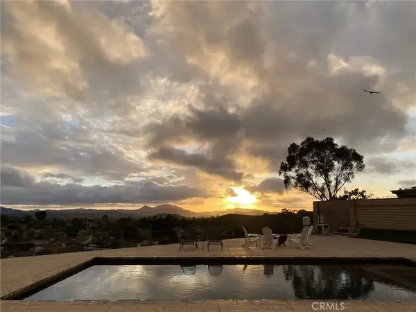 1329 Corte De Primavera, Thousand Oaks, CA 91360
