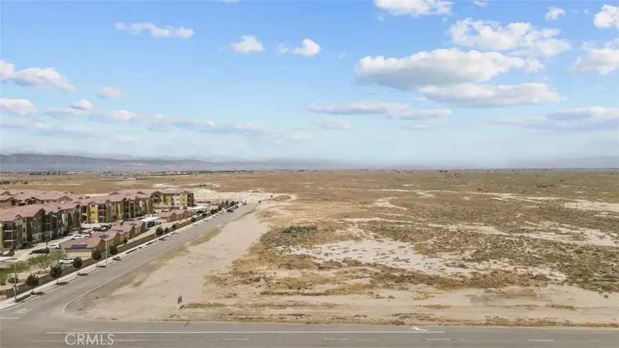 30 Avenue H, Lancaster, CA 93536 - #3