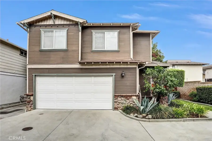 214 Violet Avenue #F, Monrovia, CA 91016 - #2