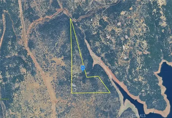 111 Potters Ravine Dr, Oroville, CA 95965