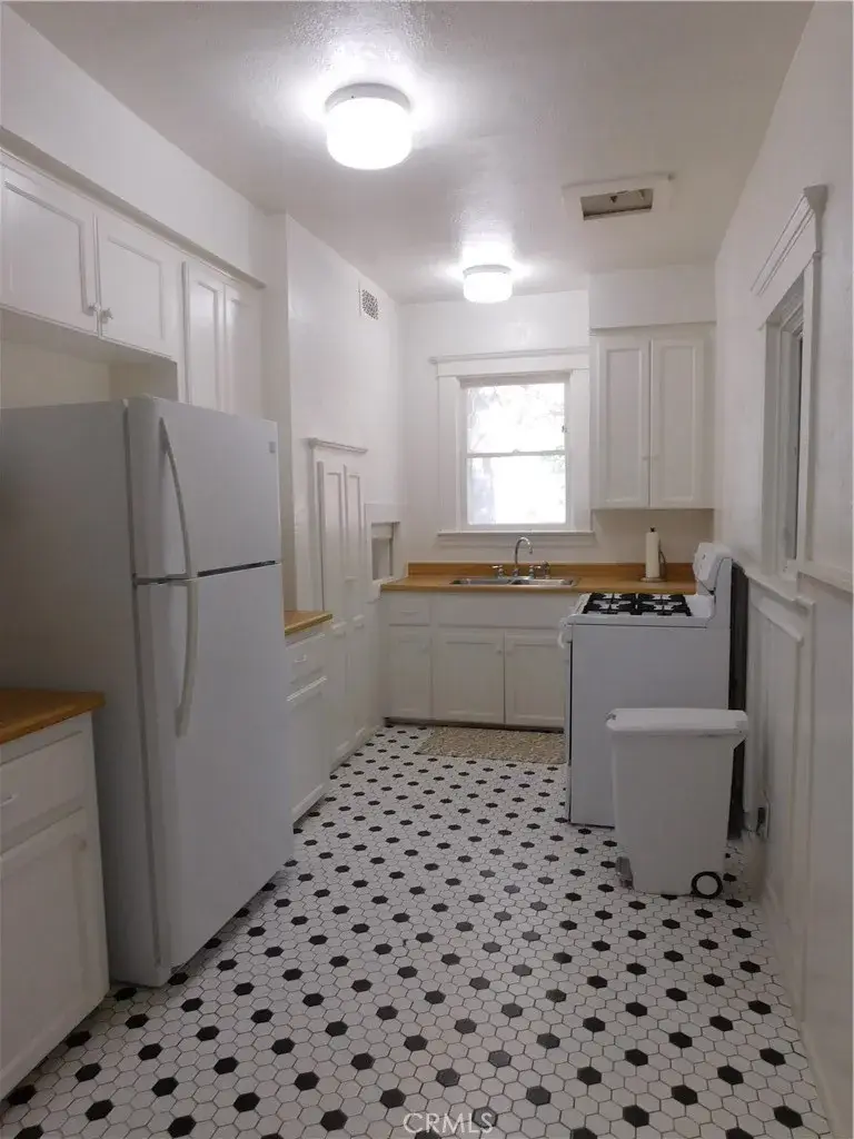 40116 Calle Plana, Santa Clarita, CA 91390 - Image #2