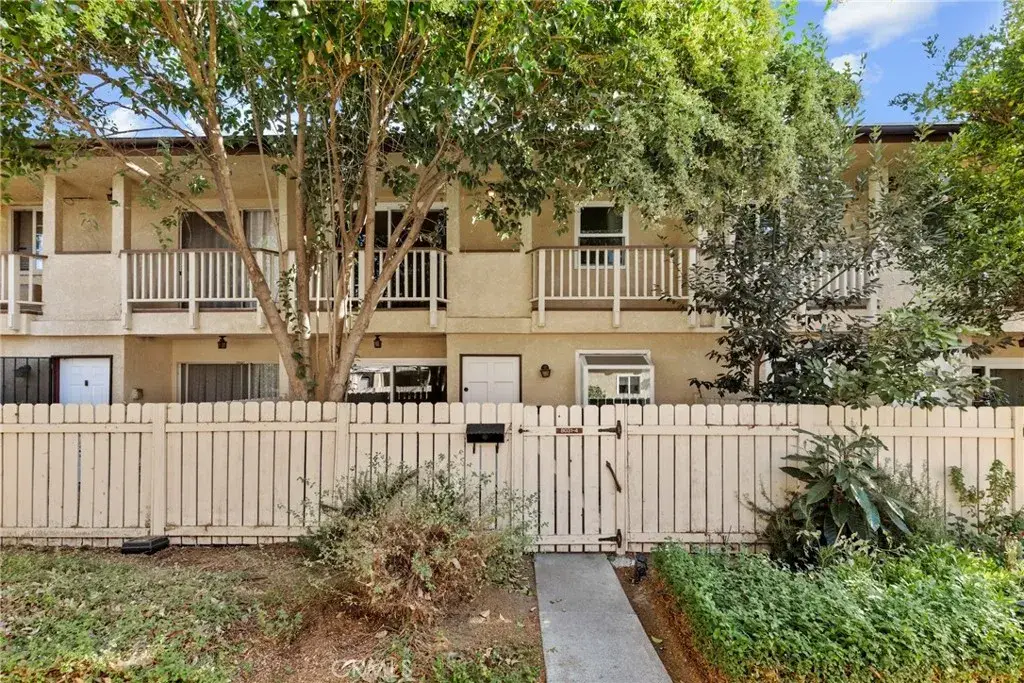 8031 Canby Ave #4, Reseda, CA 91335 - #1