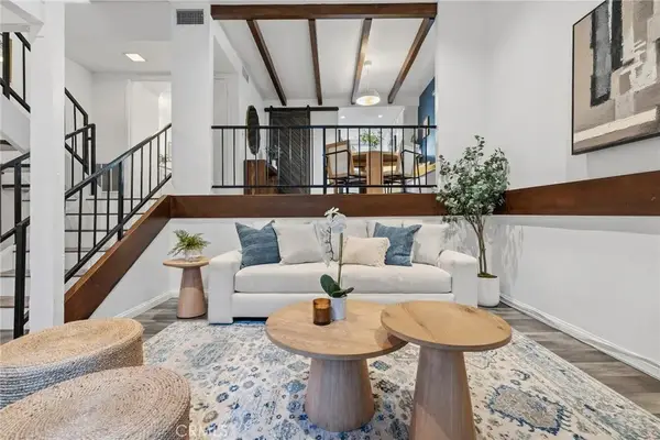 13567 Valerio Street #F, Van Nuys, CA 91405