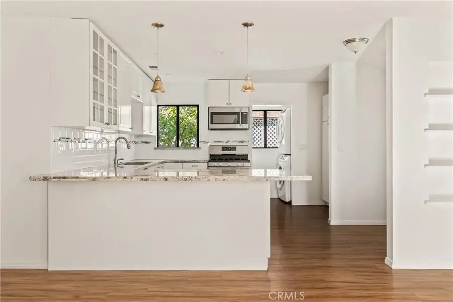 531 N Niagara, Burbank, CA 91505 - #2