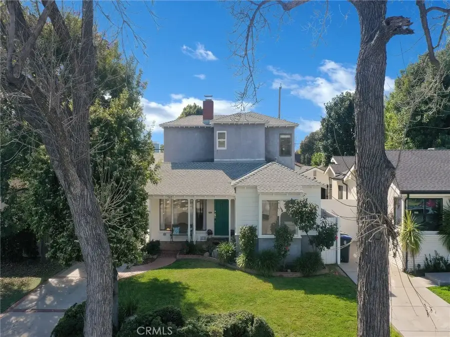 345 S Beachwood Drive, Burbank, CA 91506 - #2