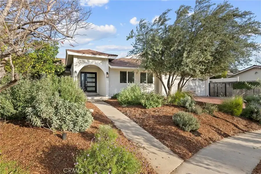 10000 Amestoy Avenue, Northridge, CA 91325 - Image #2