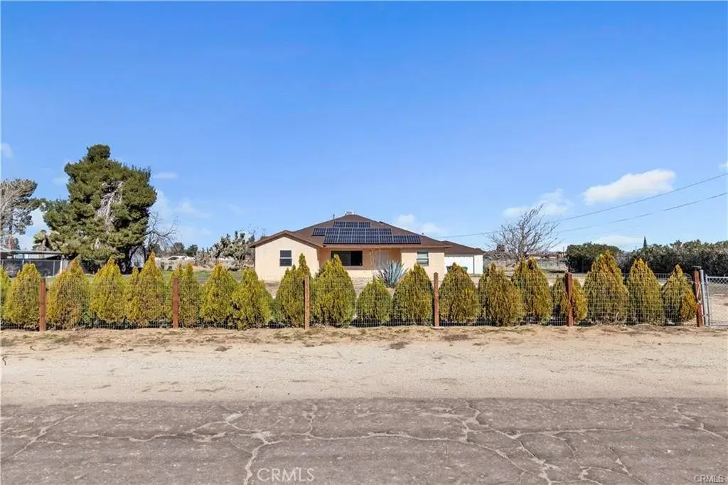 1641 W Avenue L4, Lancaster, CA 93534 - Image #1