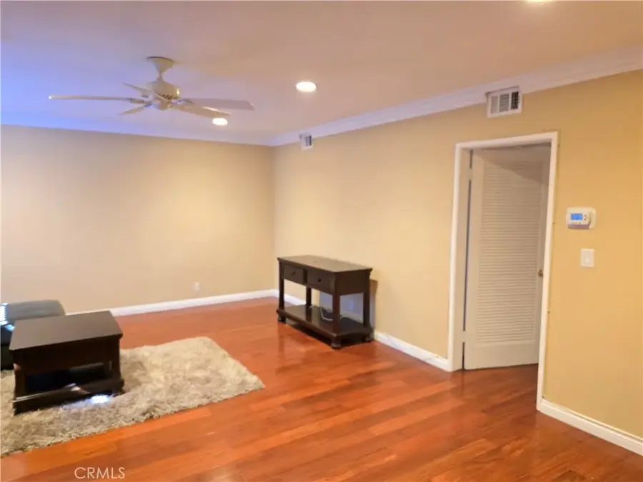 1126 N Central #105, Glendale, CA 91202 - Image #3