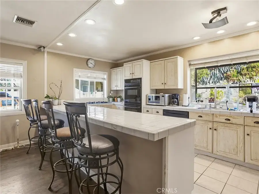 9613 La Tuna Canyon Road, Sun Valley, CA 91352 - #3