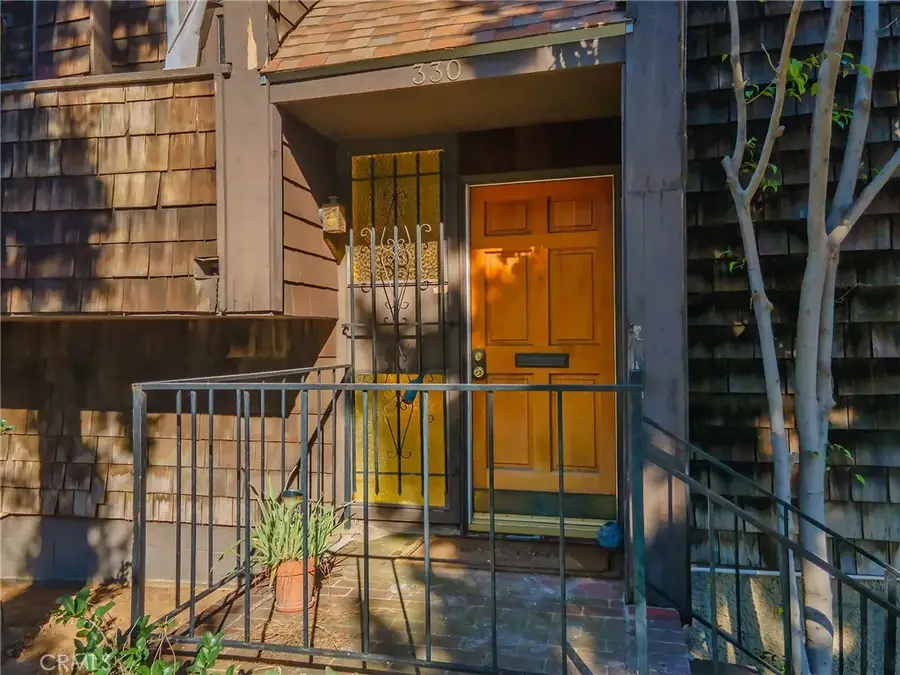 330 N 5th Street, Burbank, CA 91501 - Image #2