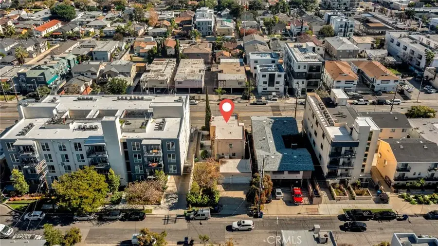 5241 Cahuenga Boulevard, North Hollywood, CA 91601 - #2