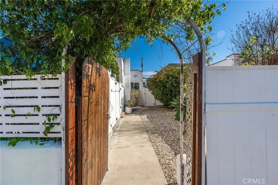 5516 Willowcrest, North Hollywood, CA 91601 - #3