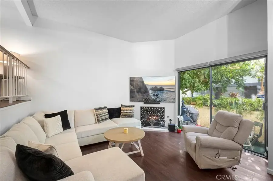 21145 Lassen #3, Chatsworth, CA 91311 - #3