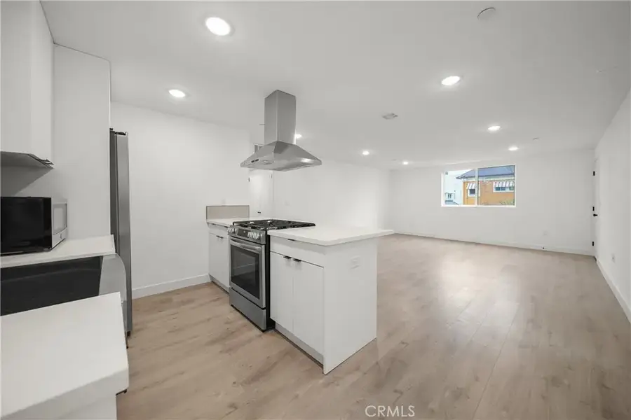 171 S Hoover, Los Angeles, CA 90004 - #2