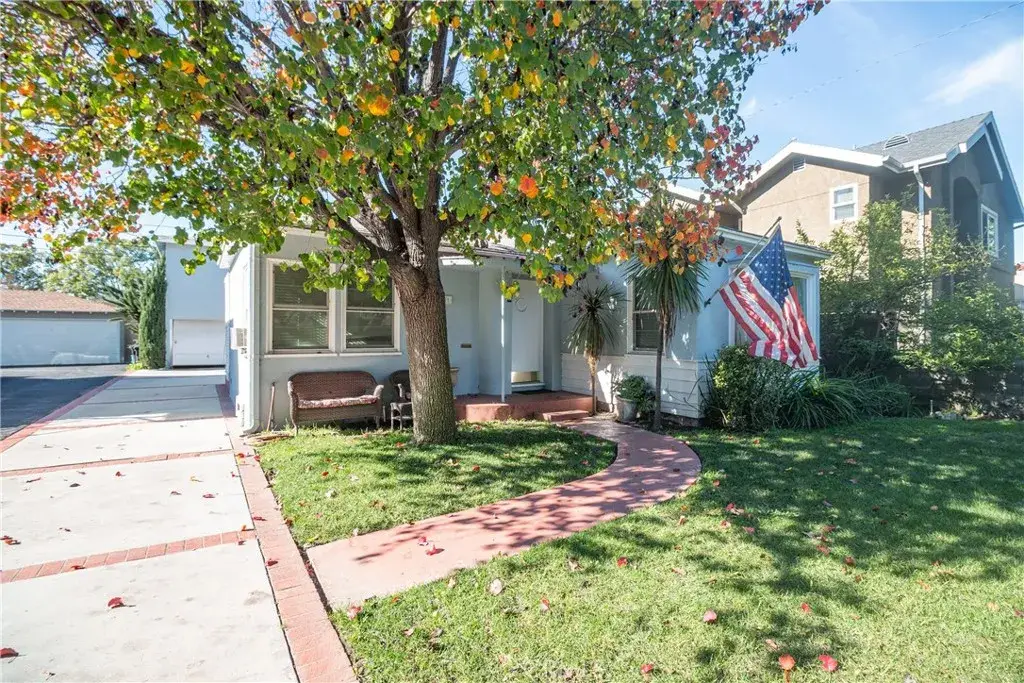 121 N Myers, Burbank, CA 91506 - Image #1