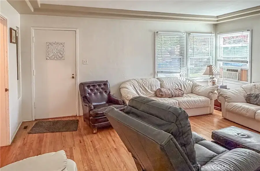 121 N Myers, Burbank, CA 91506 - Image #3