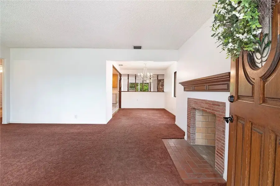 4819 Arcola Avenue, North Hollywood, CA 91601 - #3