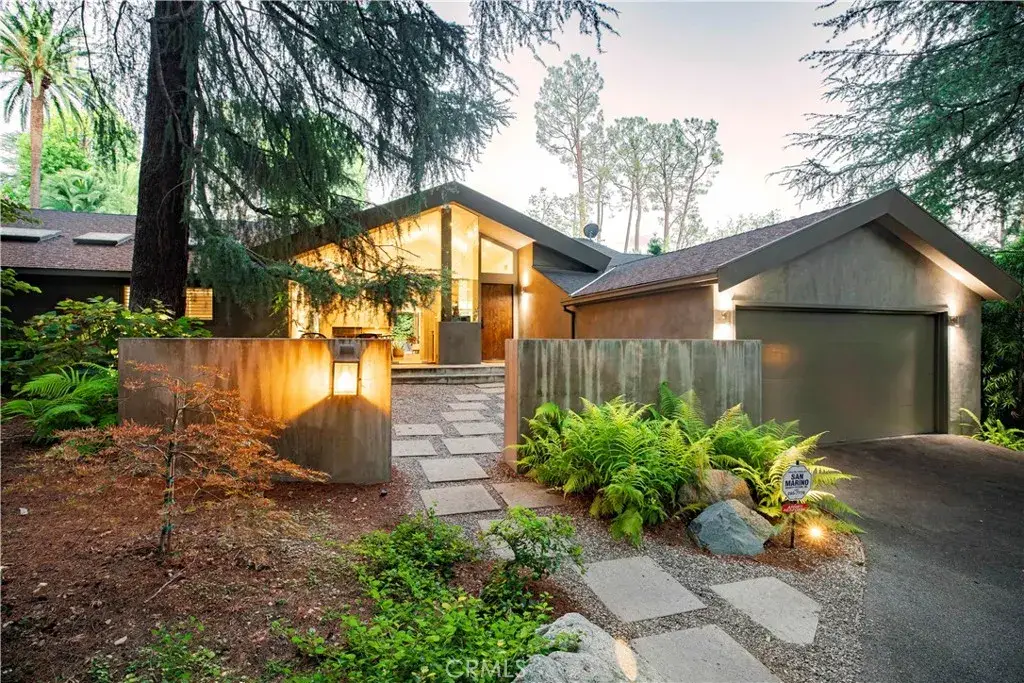 5128 Hillard, La Canada Flintridge, CA 91011 - #1