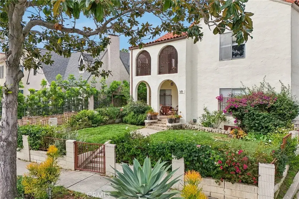 1015 S Mansfield Avenue, Los Angeles, CA 90019 - #1