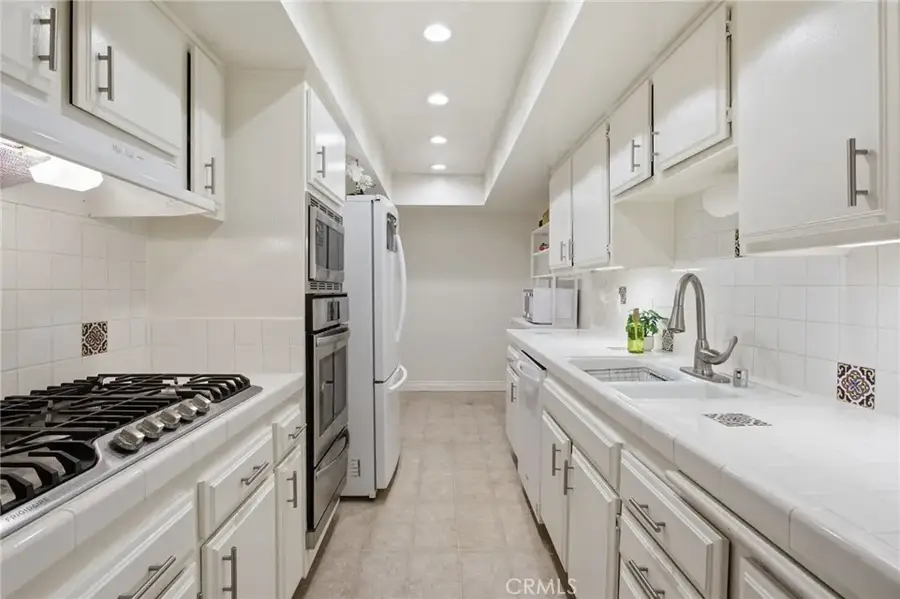 222 N Rose #8, Burbank, CA 91505 - #2