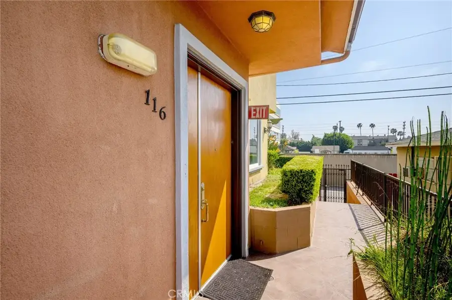 430 W Wilson #16, Glendale, CA 91203 - #2