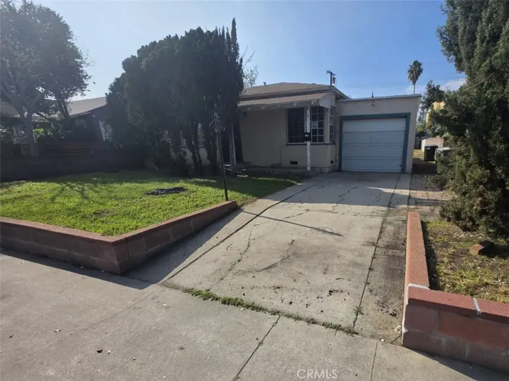 2321 N Naomi Street, Burbank, CA 91504 - #1