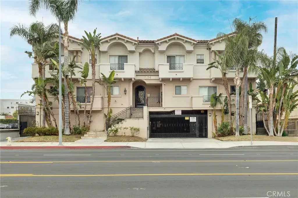 7124 Woodman #3, Van Nuys, CA 91405 - #1