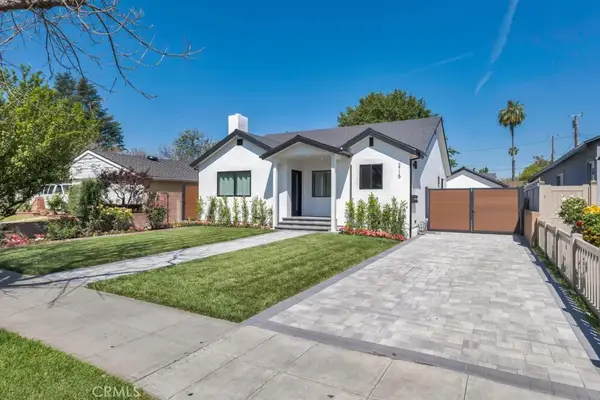 2115 W Clark Avenue, Burbank, CA 91506