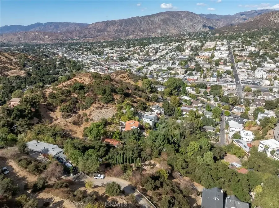 7138 Highcliff Trail, Tujunga, CA 91042 - #3
