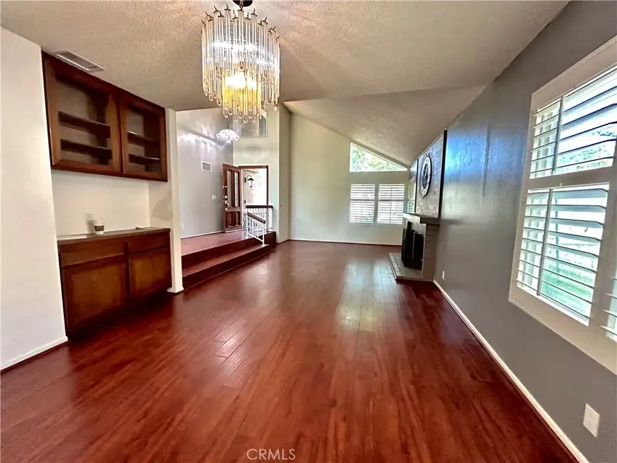 10 Bluff Point Court, Phillips Ranch, CA 91766 - #3