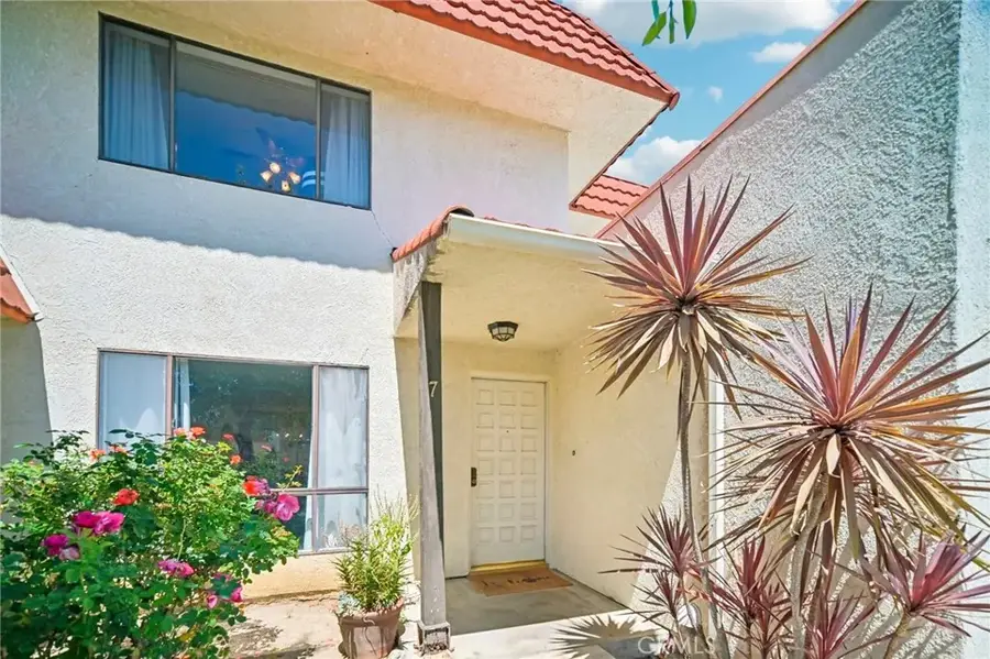 9950 Reseda Boulevard #7, Northridge, CA 91324 - #2