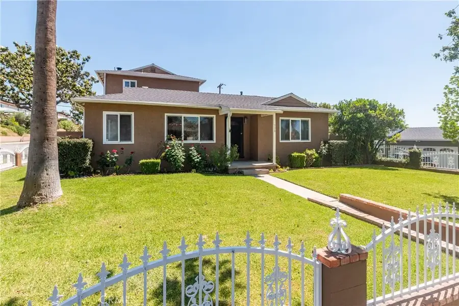 736 Brown, Burbank, CA 91504 - #2