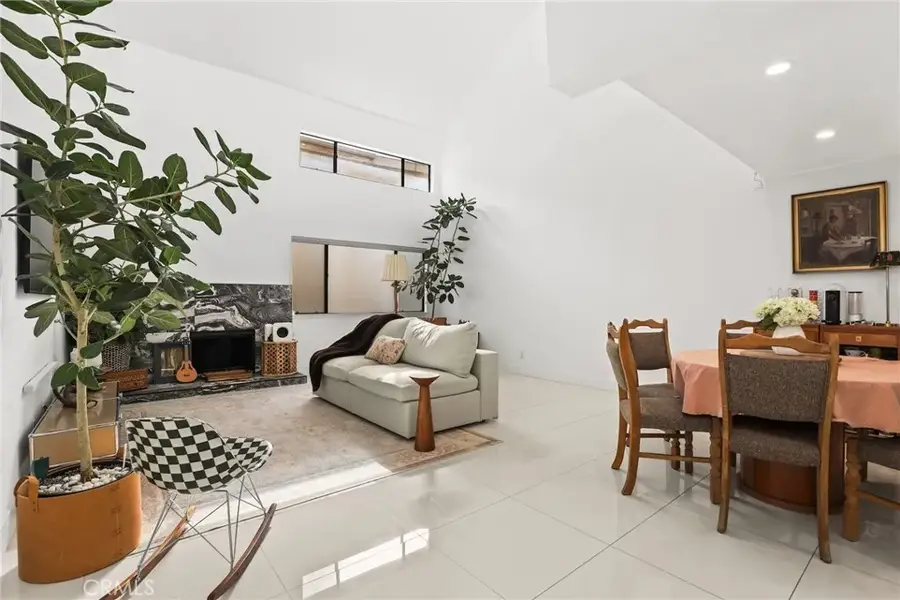 10926 Bluffside Drive #30, Studio City, CA 91604 - #3