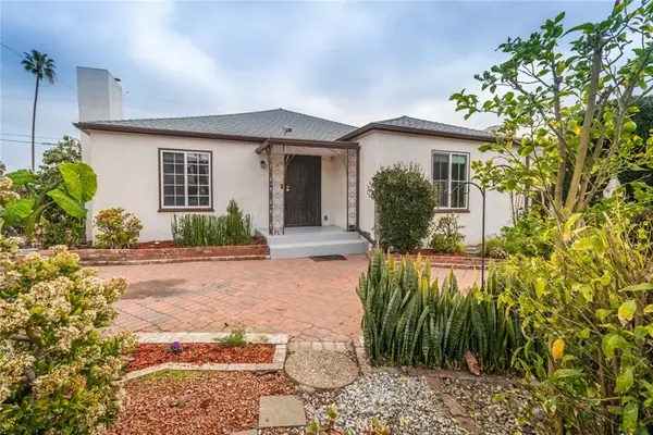 870 N Alexandria Avenue, Los Angeles, CA 90029