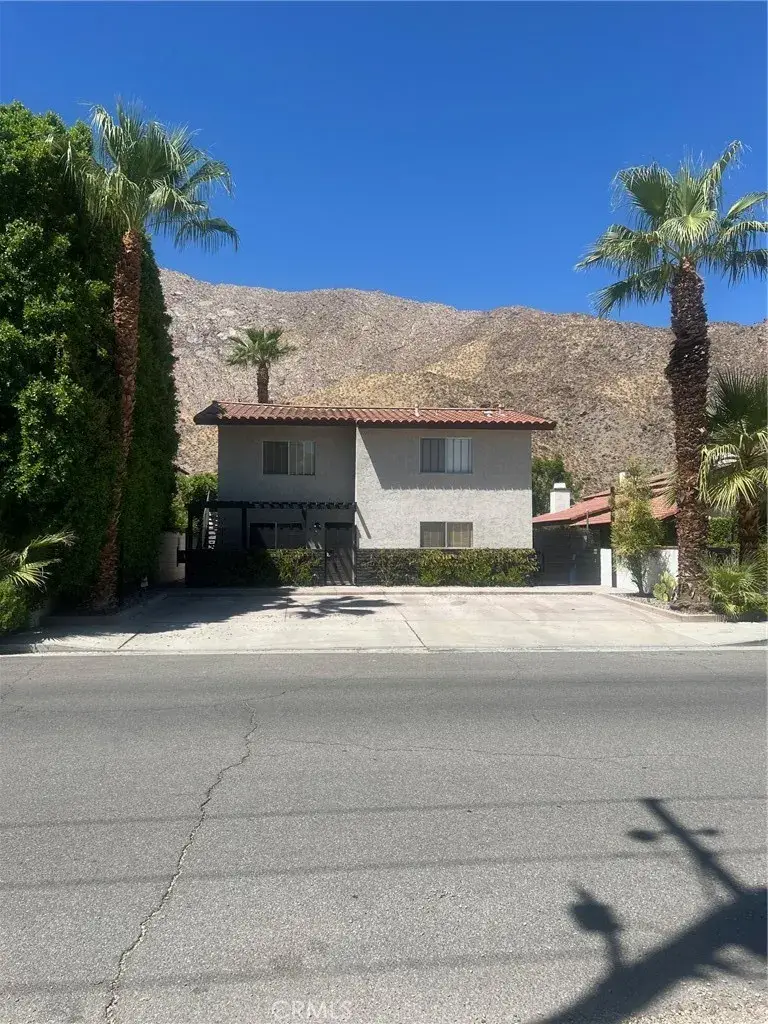 225 S Cahuilla, Palm Springs, CA 92262 - #2