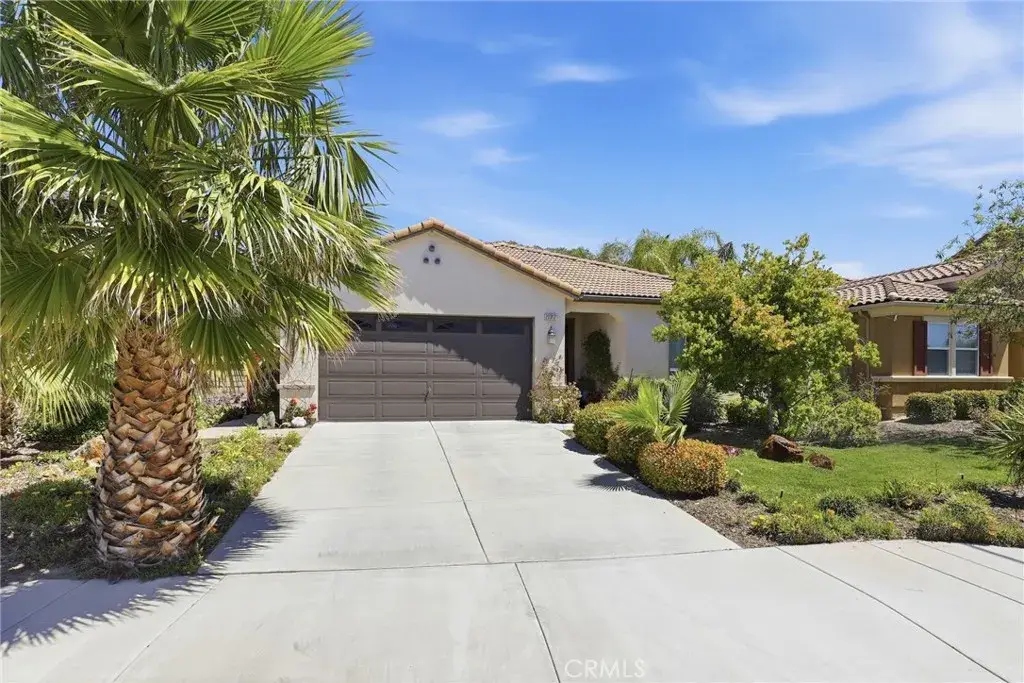 20317 Julia Lane, Saugus, CA 91350 - #1
