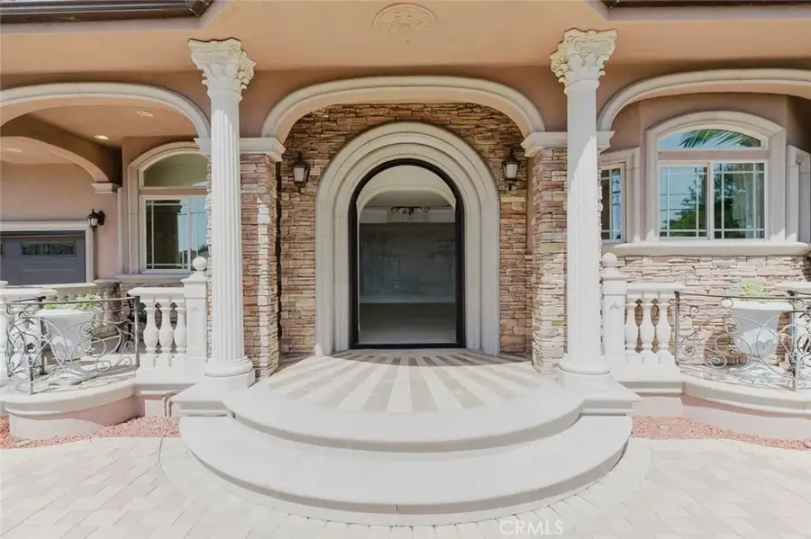 6717 Nagle, Van Nuys, CA 91401 - #3