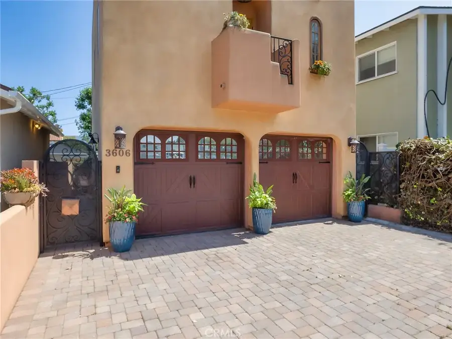 3606 Chandler Boulevard, Burbank, CA 91505 - #3