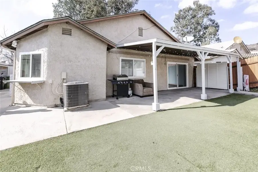 14071 Fenton Lane, Sylmar, CA 91342 - #3