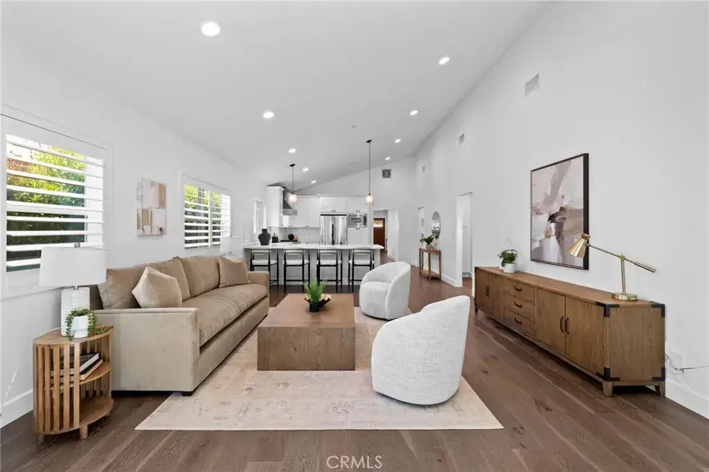 827 N Lamer, Burbank, CA 91506 - #1