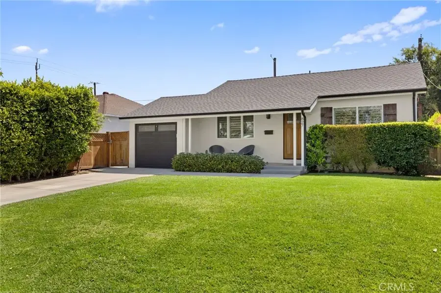 827 N Lamer, Burbank, CA 91506 - #2