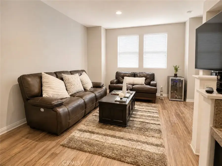 14124 W Pine Lane, Van Nuys, CA 91405 - #3