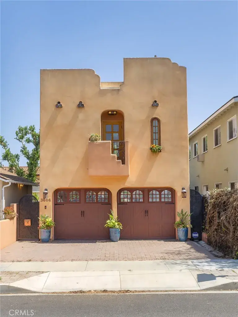 3606 Chandler Boulevard, Burbank, CA 91505 - #2