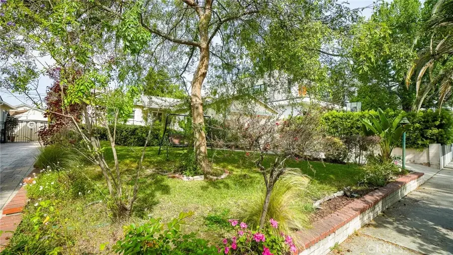 5055 Willowcrest, North Hollywood, CA 91601 - #3