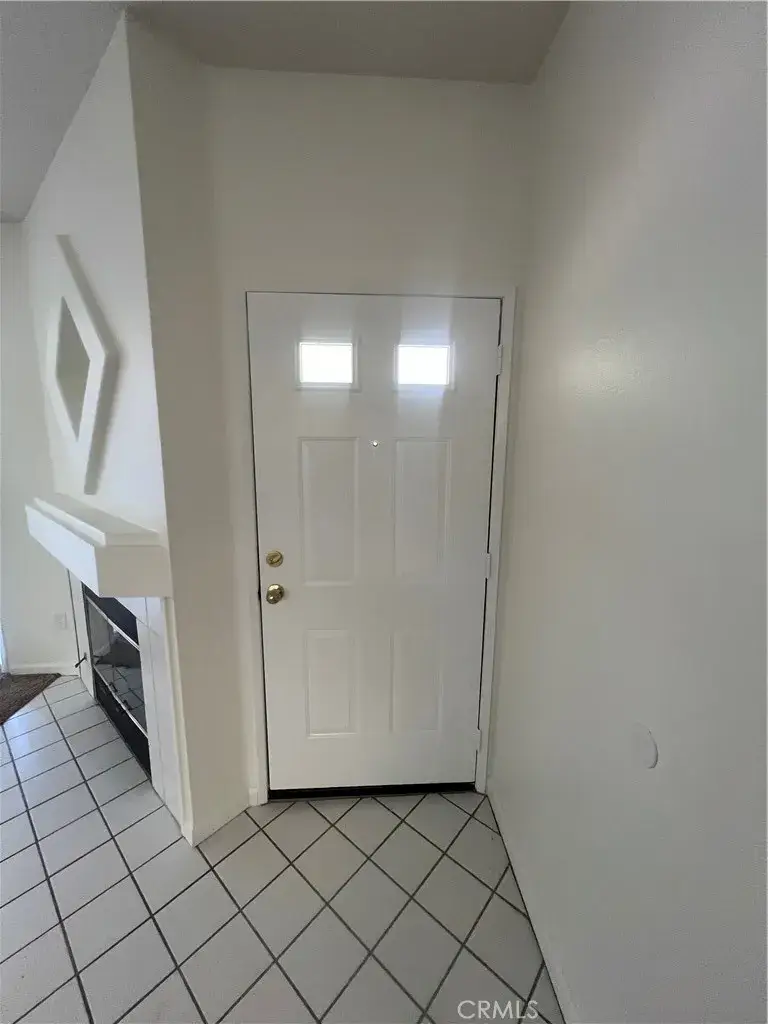 24151 Del Monte, Valencia, CA 91355 - #3