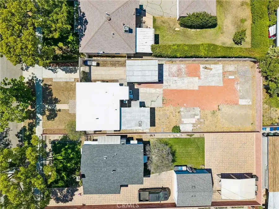 136 N Lincoln, Burbank, CA 91506 - #2